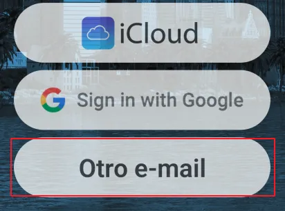 Selección de proveedor de correo con la opción Otro e-mail marcada
